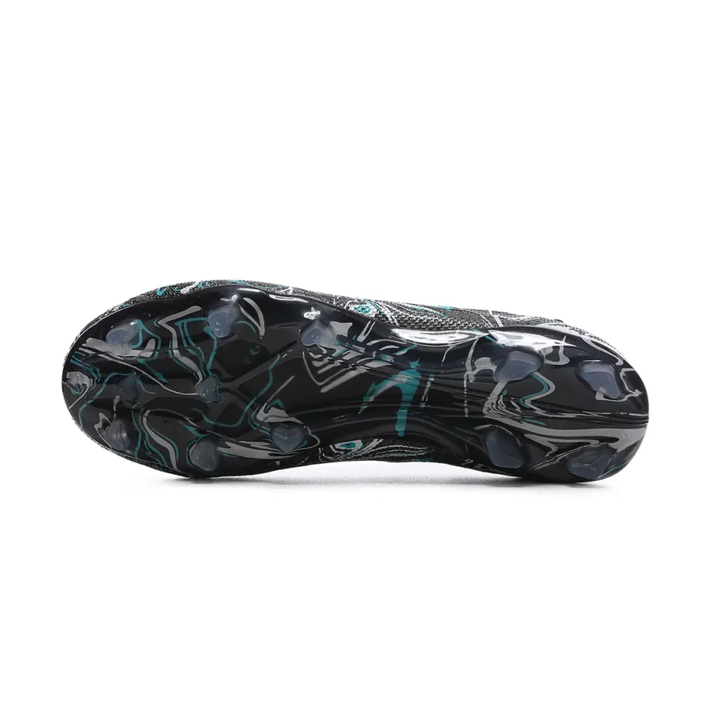 Soccer cleats - Image 4