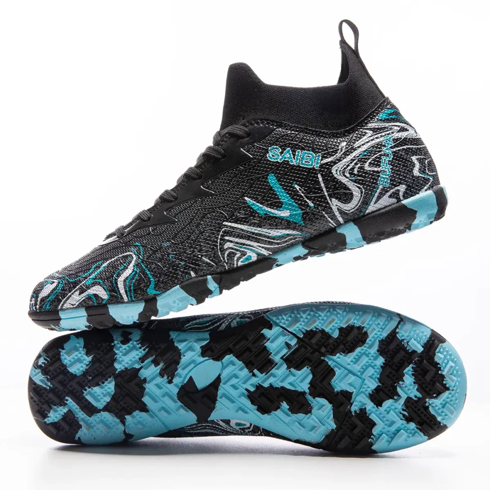 Soccer cleats - Image 2
